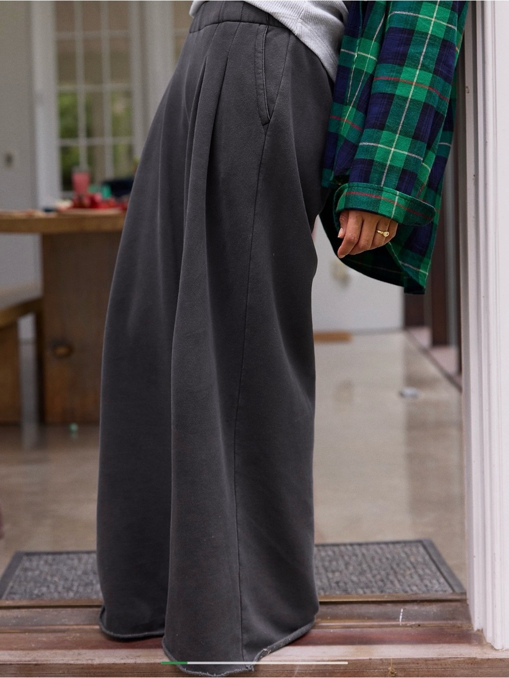 ❤️ NWT! Aerie Street Trouser- Grey Super Wide Leg Sweatpants